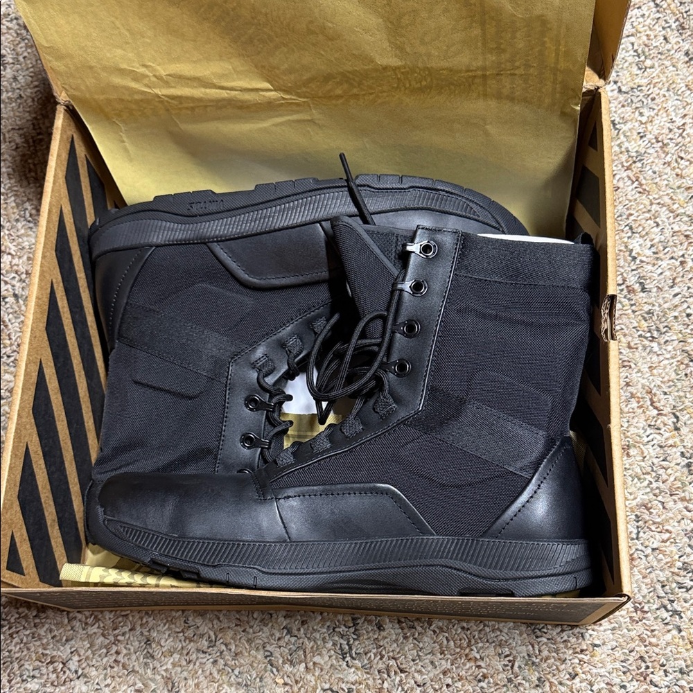Men's Viktos Black Tactical Lace-Up Boots - Picture 6 of 7